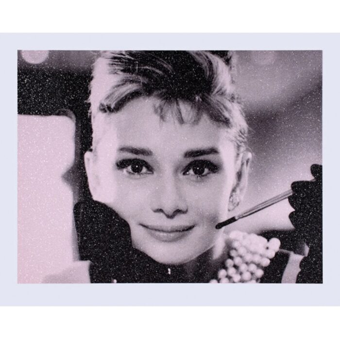 Audrey Hepburn - Femme Fatale (Storm Pink + Black)