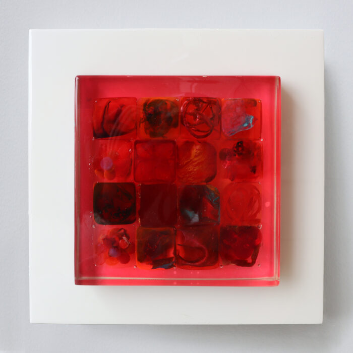 Red | 15" x 15" x 3.5"