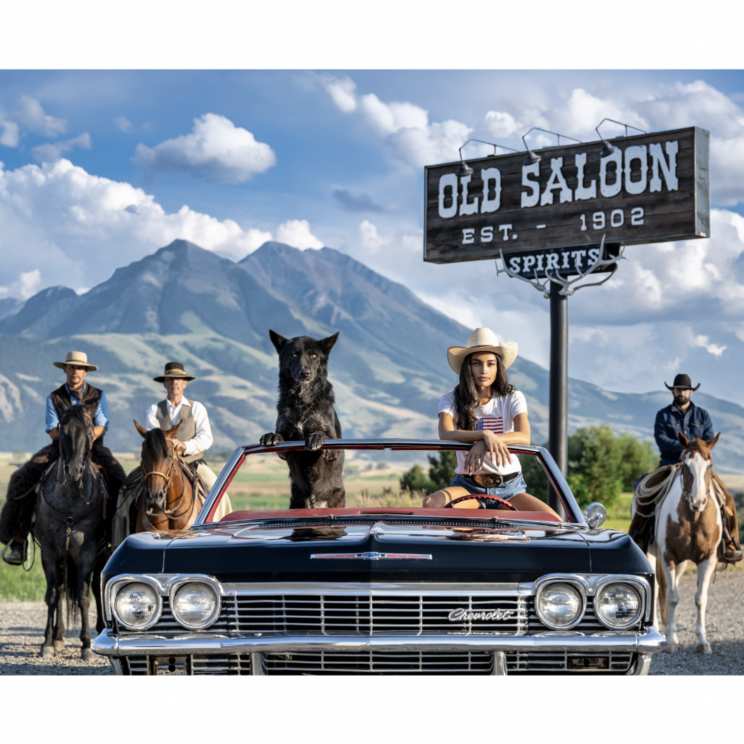 The Road to Yellowstone (Colour)